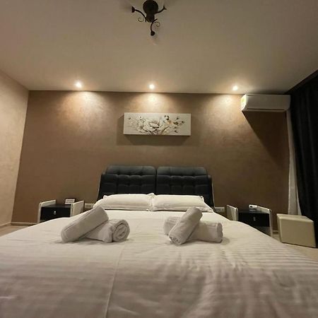 Cezara Apartment Galati  Bagian luar foto