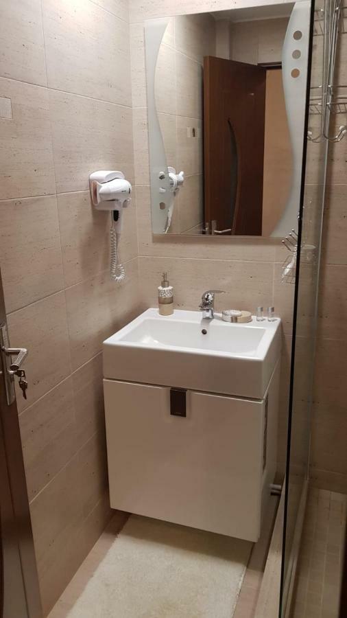 Cezara Apartment Galati  Bagian luar foto